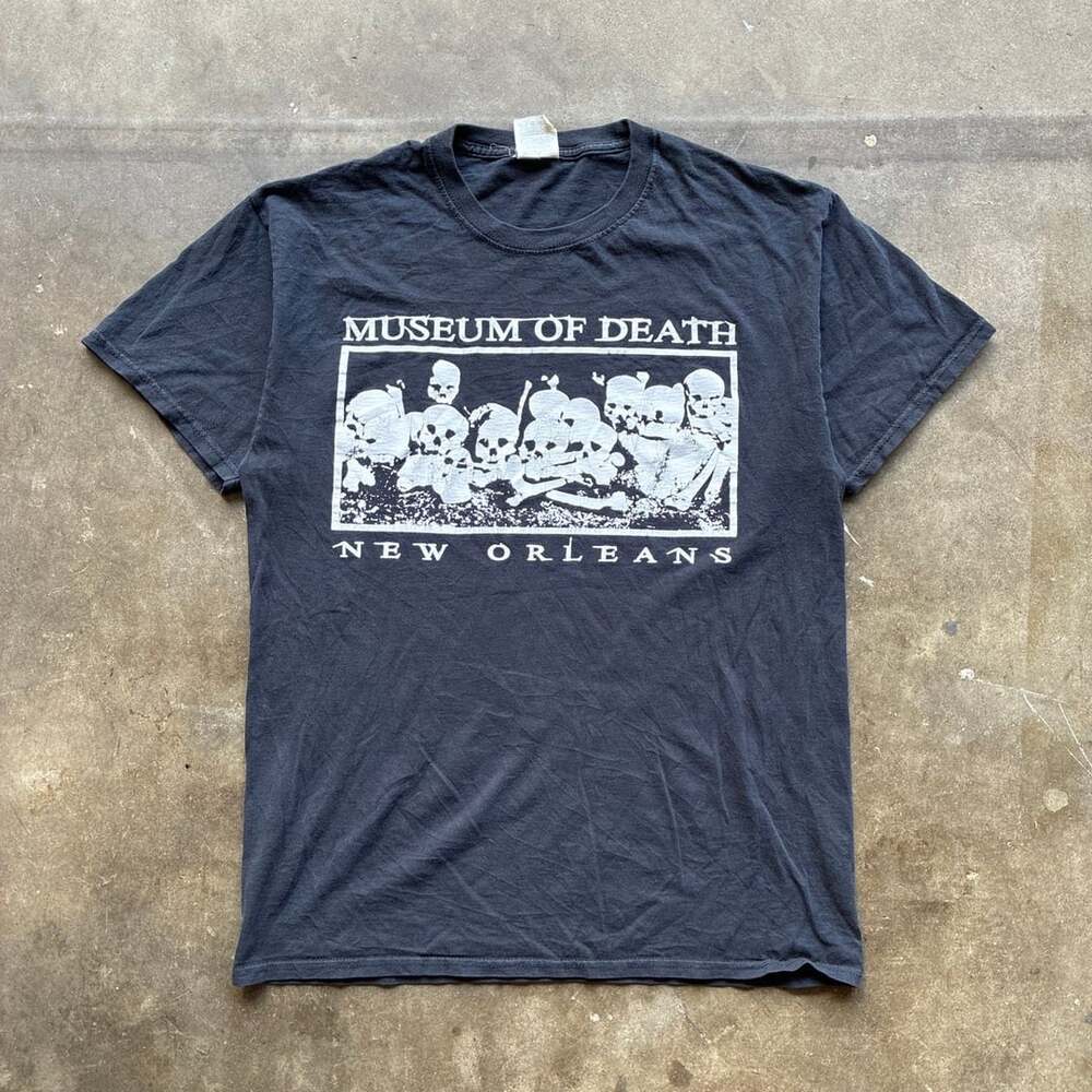 Fruit of the Loom Museum of Death New Orleans T-Shirt Size M Black